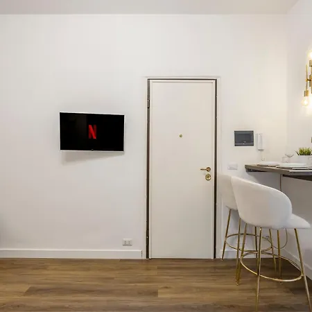 Vatican Garden Apartment Rome